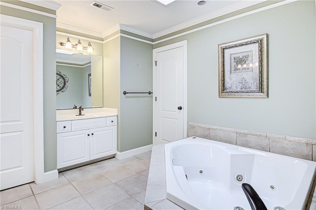 5916 Billet Road Oak Ridge, NC 27310 - Photo 27 of 37