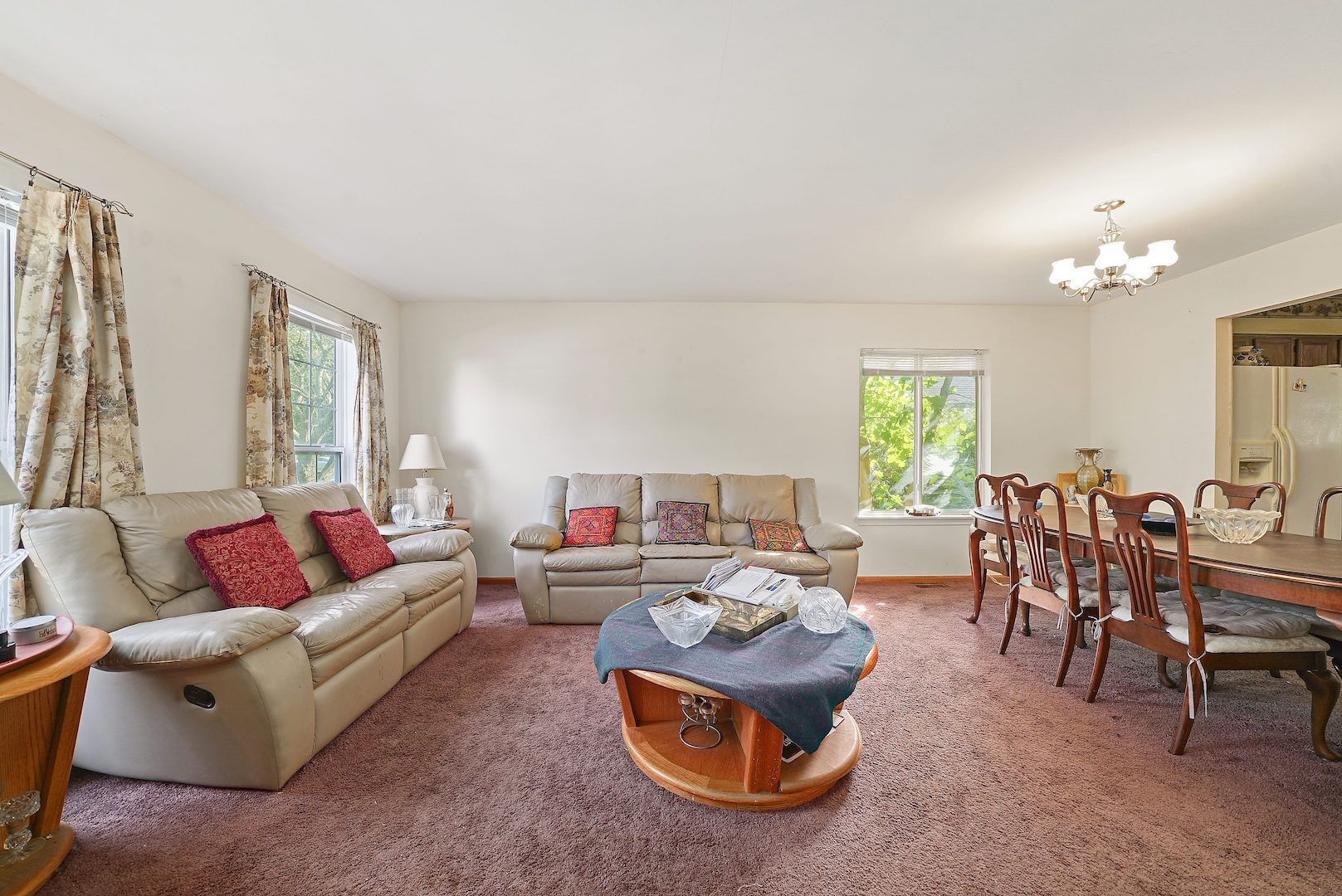 585 Red Barn Trail Bolingbrook, IL 60490 - Photo 3 of 25