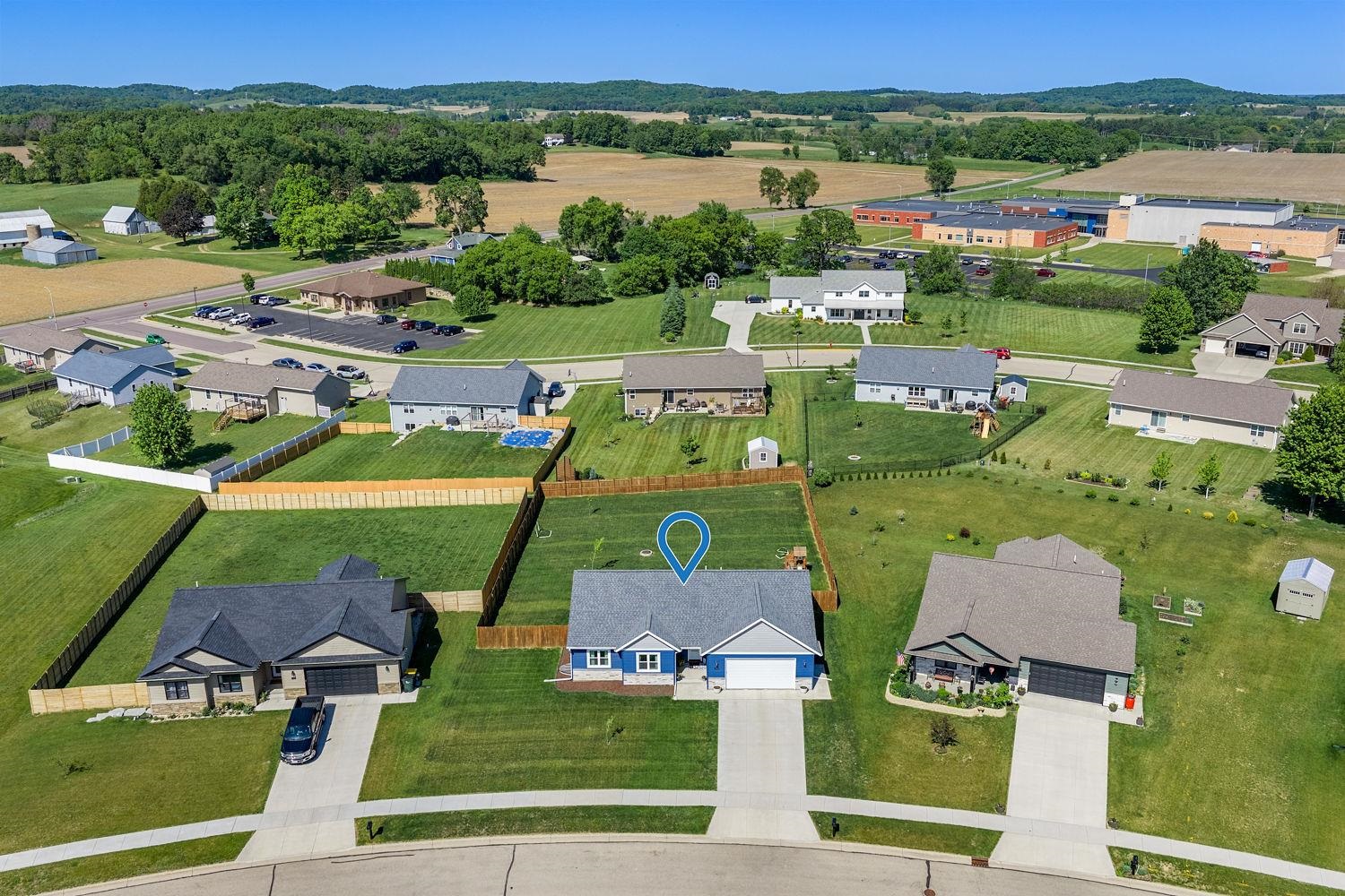 2055 Willow Run Reedsburg, WI 53959 - Photo 4 of 50
