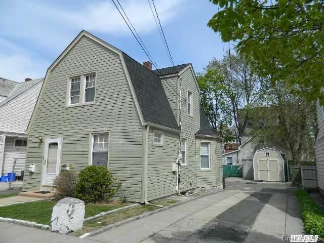 40 4th Street Valley Stream, NY 11581 - Photo 1 of 1 Front Exterior