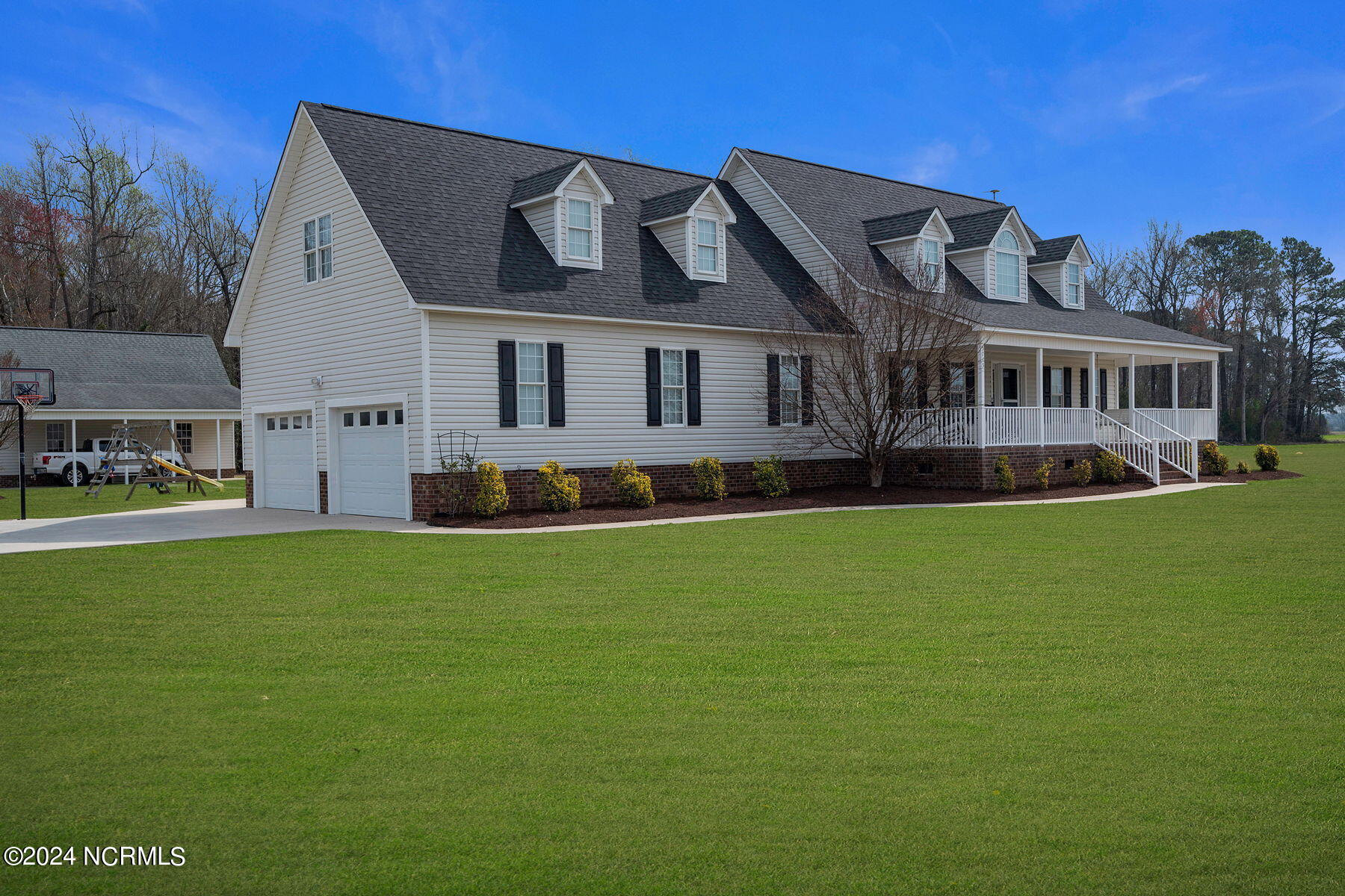 5245 Warren Jones Road Ayden, NC 28513 - Photo 27 of 87 3-web-or-mls-5345 Warren Jones Road-0000