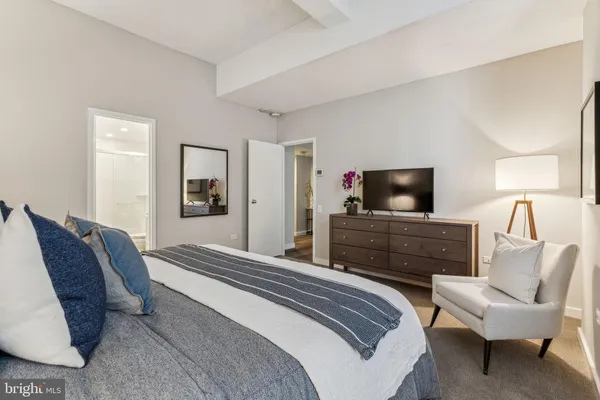 $2,625 | 875 Sansom Street, Unit 827, Philadelphia, PA 19107