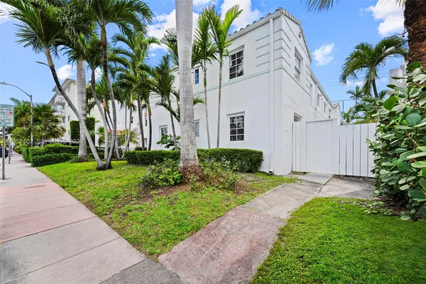 a view of outdoor space and garden