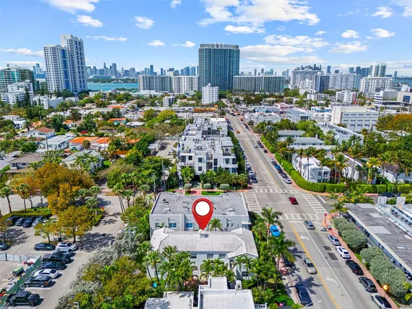 $3,500 | 932 15th Street, Unit 2, Miami Beach, FL 33139