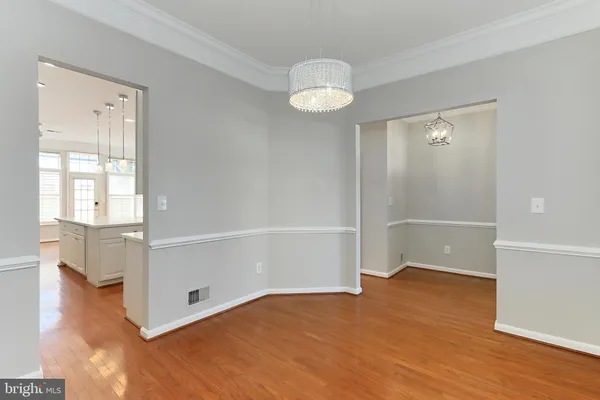 $3,300 | 26143 Nimbleton Square, Chantilly, VA 20152