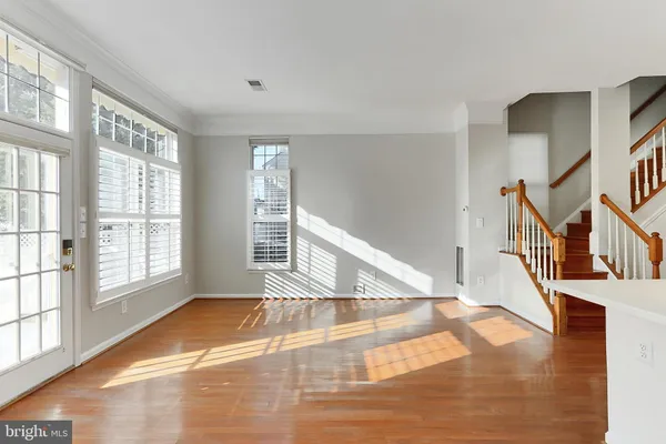 $3,300 | 26143 Nimbleton Square, Chantilly, VA 20152