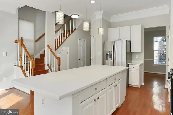 $3,300 | 26143 Nimbleton Square, Chantilly, VA 20152