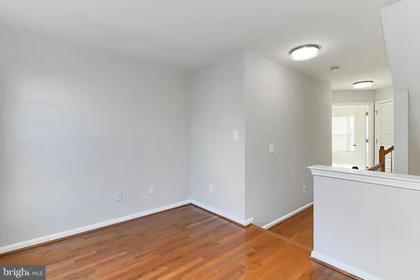 $3,300 | 26143 Nimbleton Square, Chantilly, VA 20152