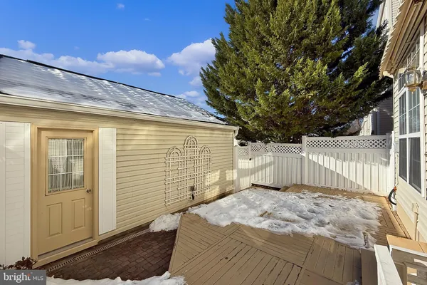 $3,300 | 26143 Nimbleton Square, Chantilly, VA 20152