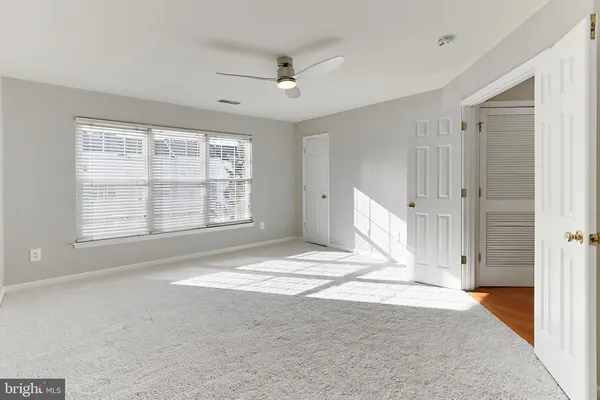 $3,300 | 26143 Nimbleton Square, Chantilly, VA 20152