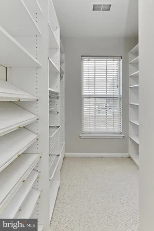 $3,300 | 26143 Nimbleton Square, Chantilly, VA 20152