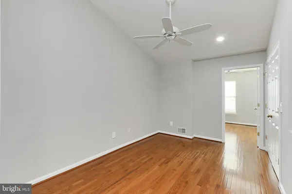 $3,300 | 26143 Nimbleton Square, Chantilly, VA 20152