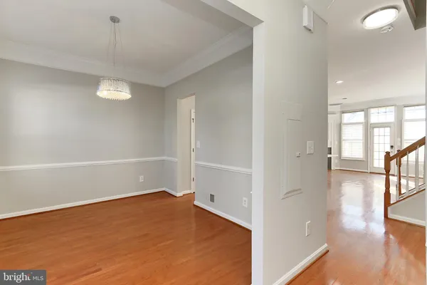 $3,300 | 26143 Nimbleton Square, Chantilly, VA 20152