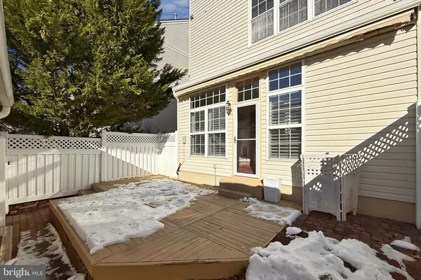 $3,300 | 26143 Nimbleton Square, Chantilly, VA 20152