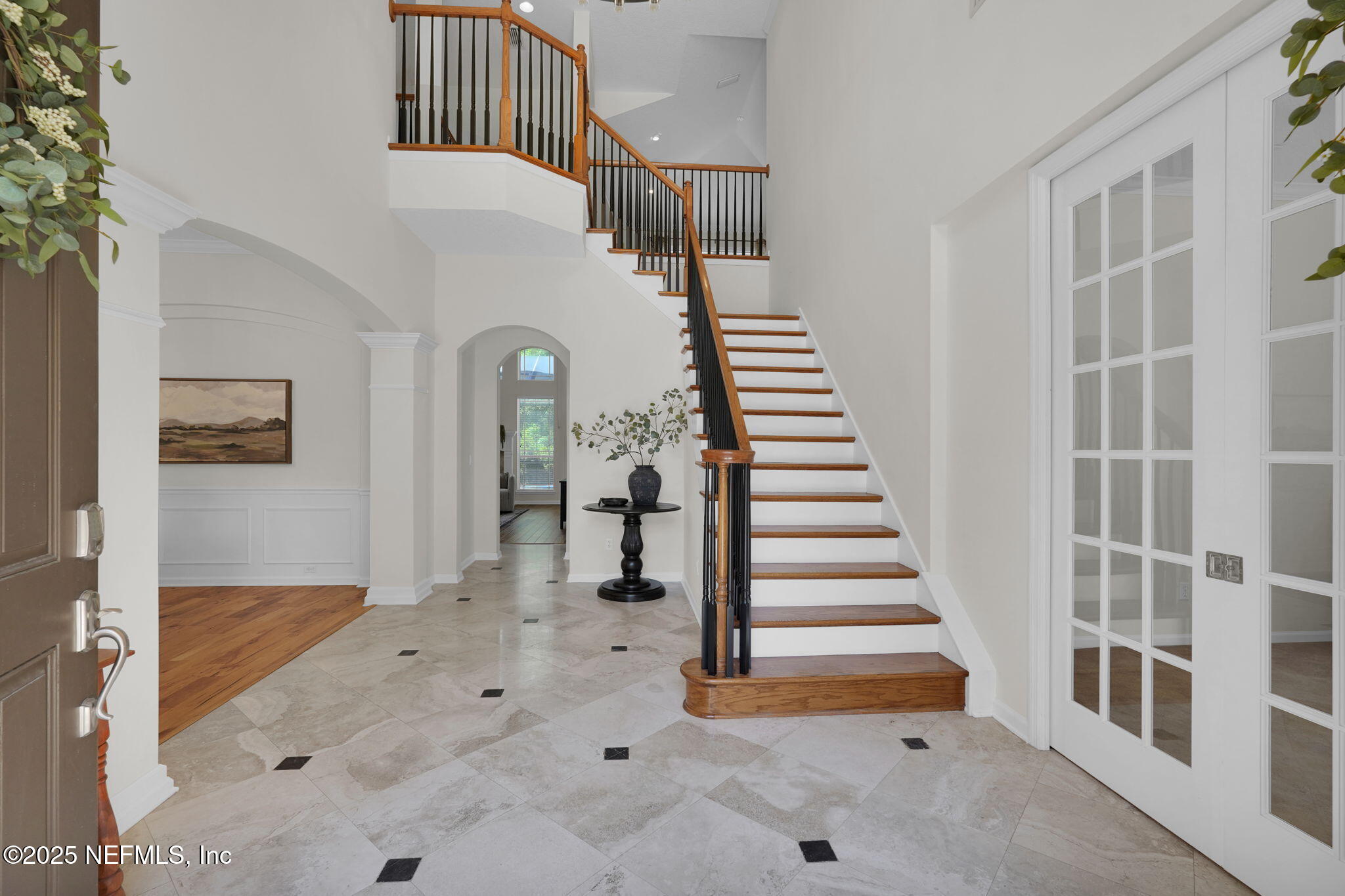 265 Oak Common Avenue St. Augustine, FL 32095 - Photo 5 of 116 a view of entryway and hall