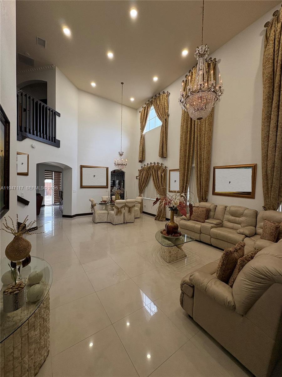 15375 Southwest 93rd Lane Miami, FL 33196 - Photo 5 of 8