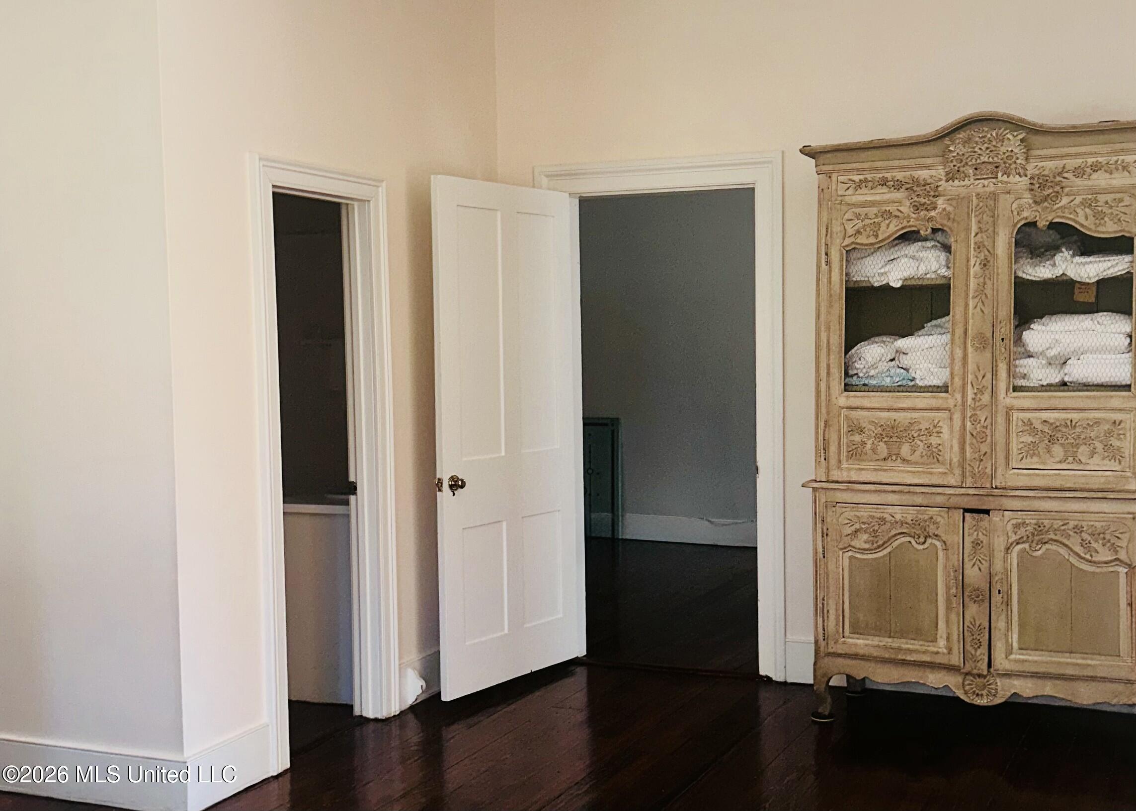 8747 River Road Natchez, MS 39120 - Photo 43 of 97 Bedroom 1