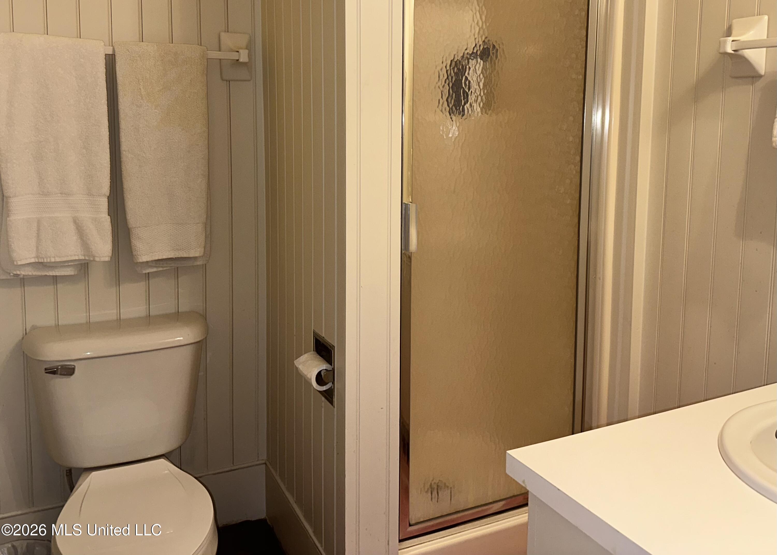9227 River Road Natchez, MS 39120 - Photo 43 of 97 Bathroom 1