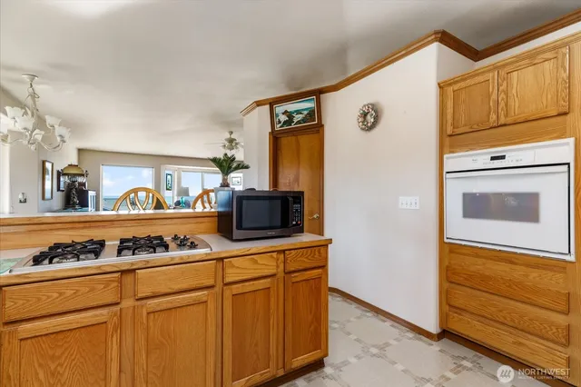 $845,000 | 648 Hacienda Drive, Coupeville, WA 98239