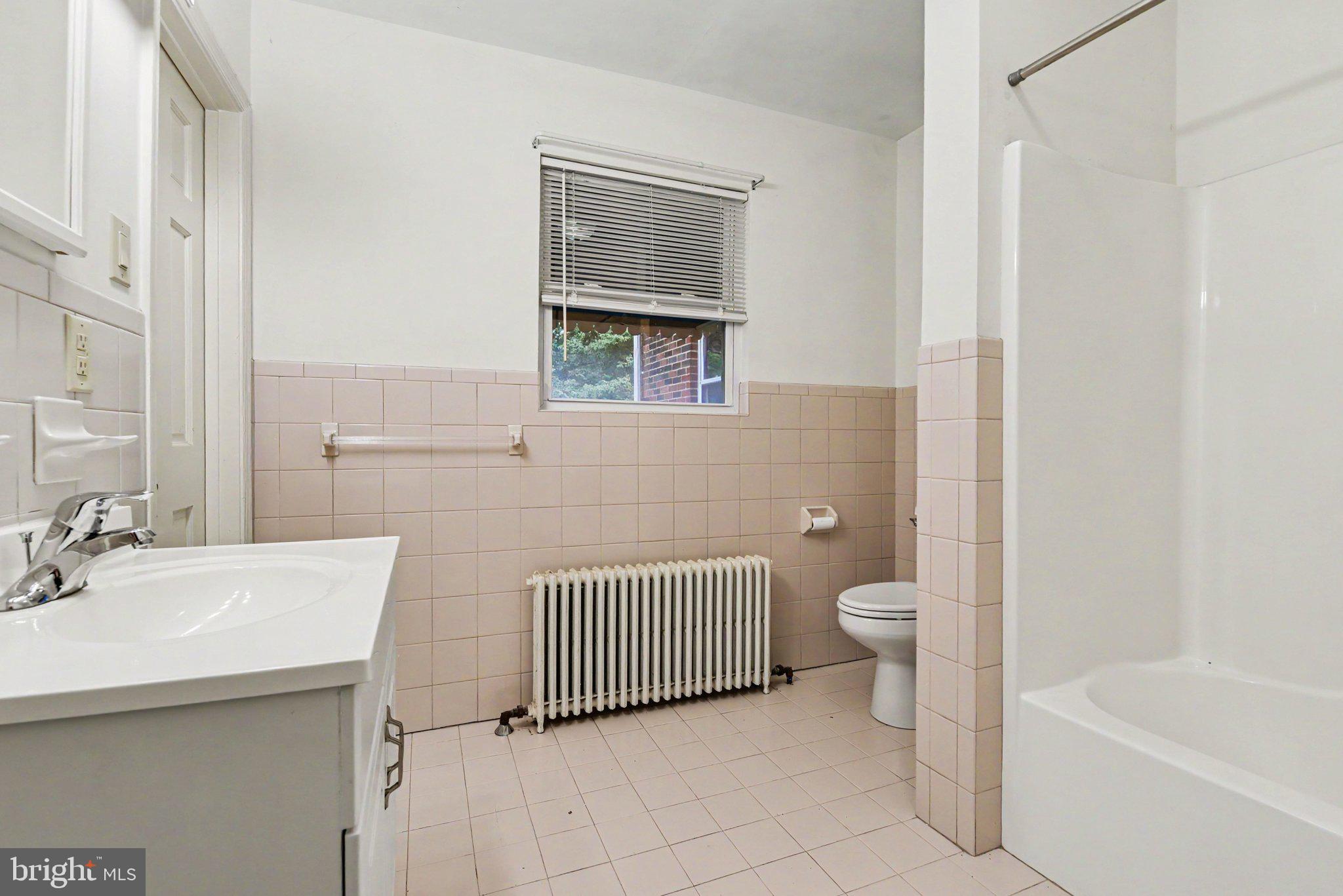 125 West Governor Road Hershey, PA 17033 - Photo 13 of 28
