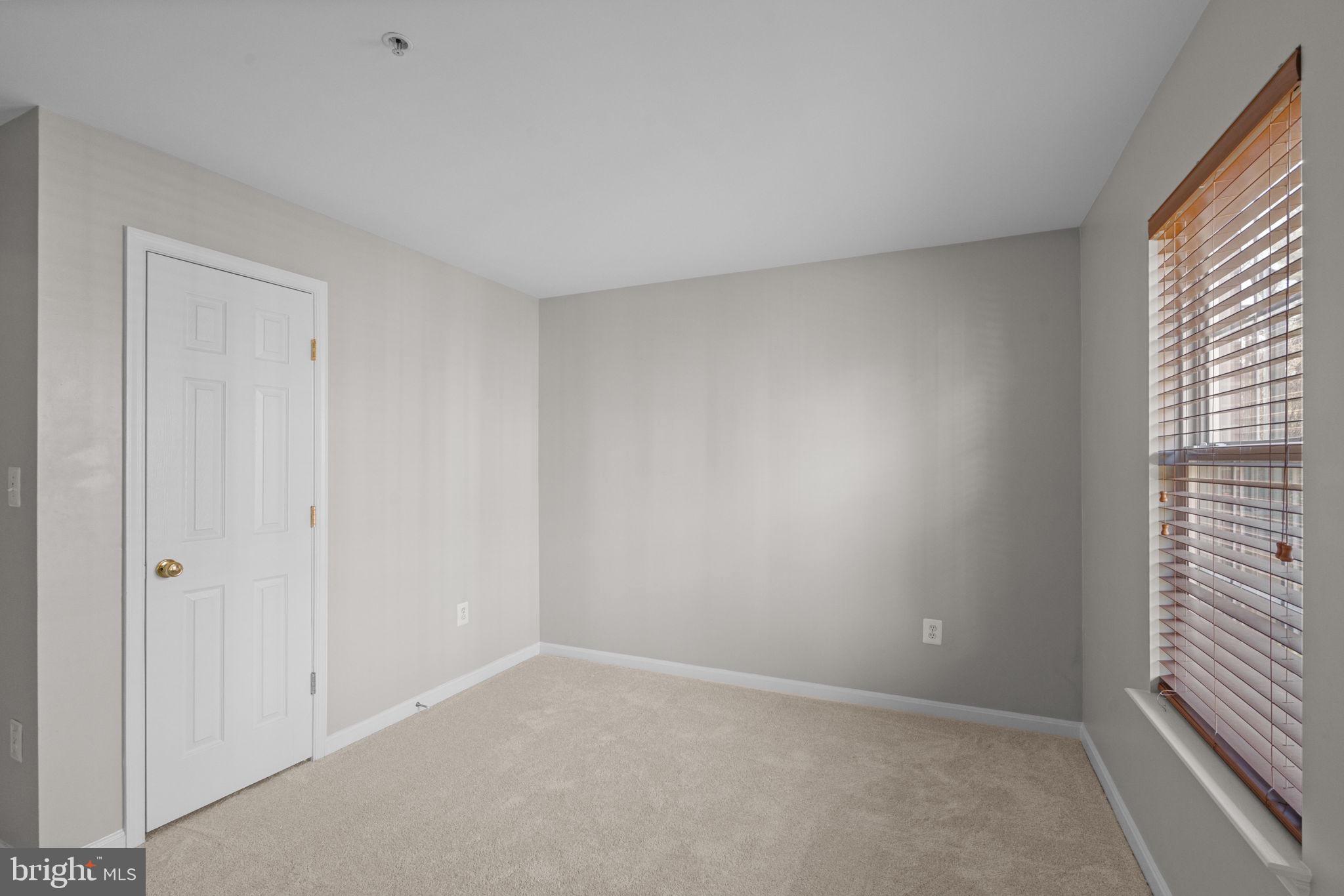 11844 Breton Court, Unit 19A Reston, VA 20191 - Photo 22 of 36 Great wall space for placement of furniture