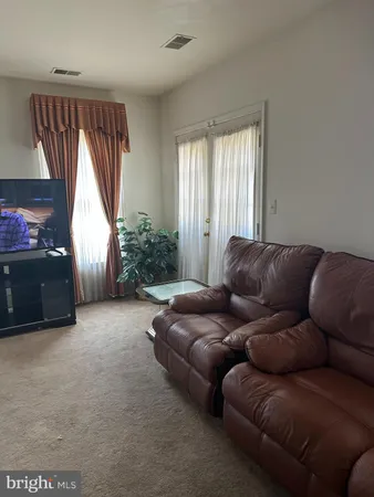 $800,000 | 604 Venice Drive, Silver Spring, MD 20904