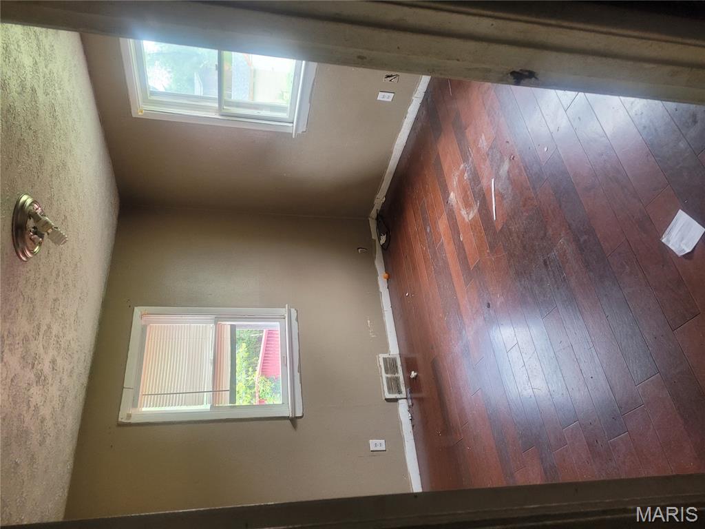 3513 Edmundson Road St. Louis, MO 63114 - Photo 3 of 12 Gallery Image 3