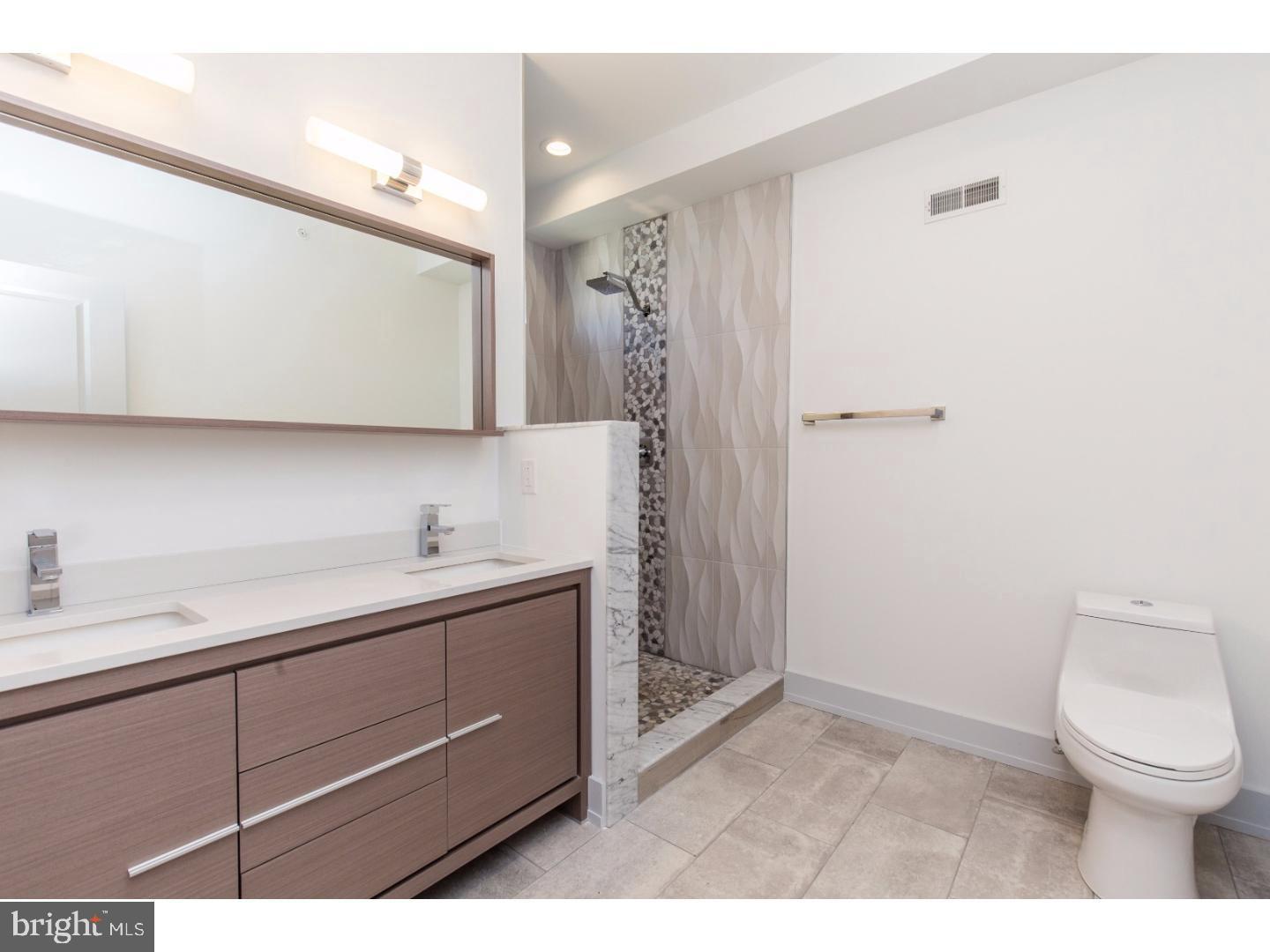 1207 Ridge Avenue Philadelphia, PA 19123 - Photo 17 of 25 Gallery Image 17