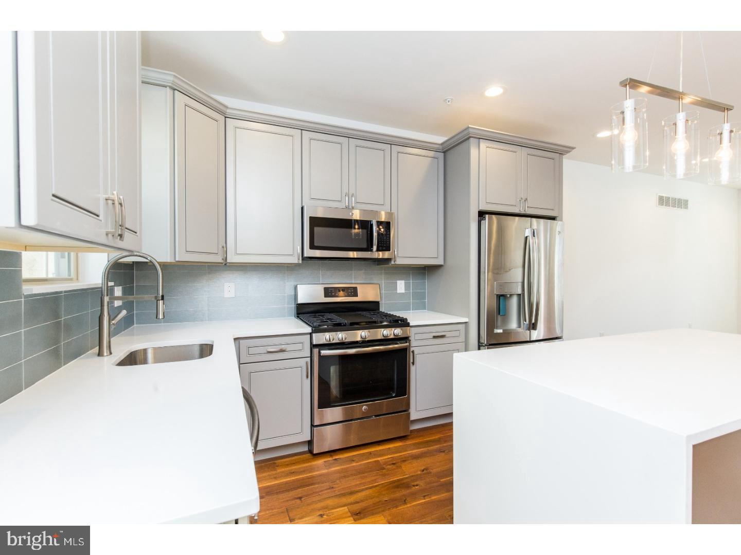 1207 Ridge Avenue Philadelphia, PA 19123 - Photo 5 of 25 Gallery Image 5
