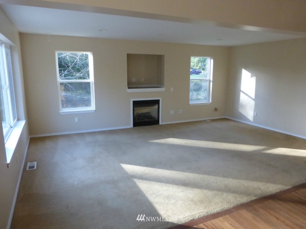 13326 Wagner Road Monroe, WA 98272 - Photo 4 of 10