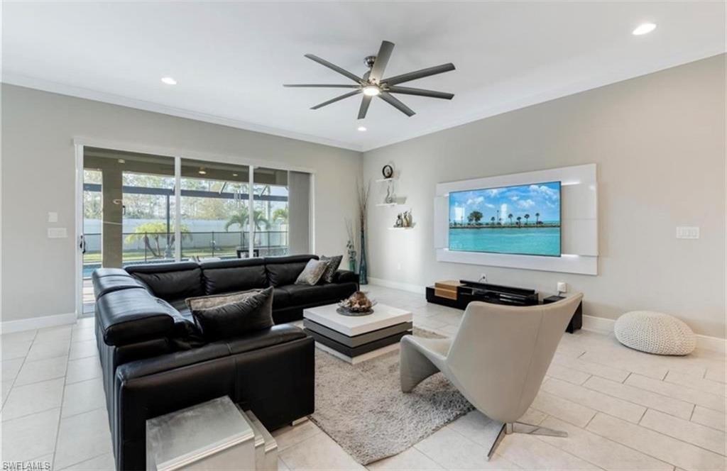 3320 Pilot Circle Naples, FL 34120 - Photo 10 of 38