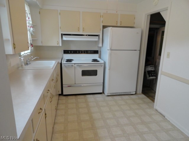 247 Everhard Road Southwest North Canton, OH 44709 - Photo 3 of 11 Gallery Image 3