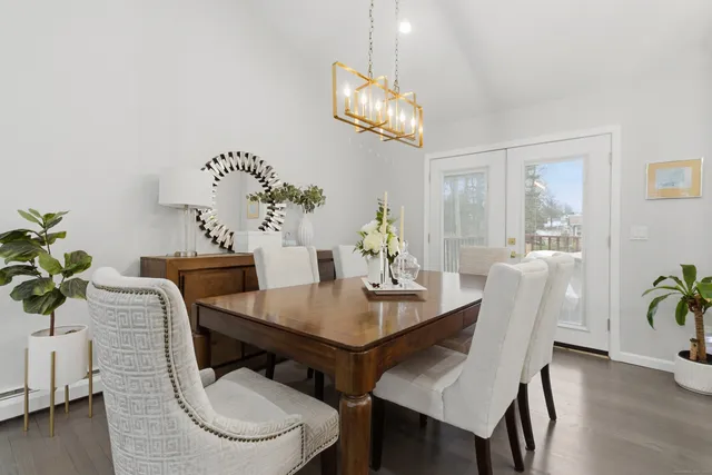 $950,000 | 5 Nyselius Place, Stamford, CT 06905