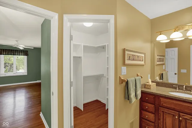 $429,900 | 6831 Kingswood Drive, Indianapolis, IN 46256