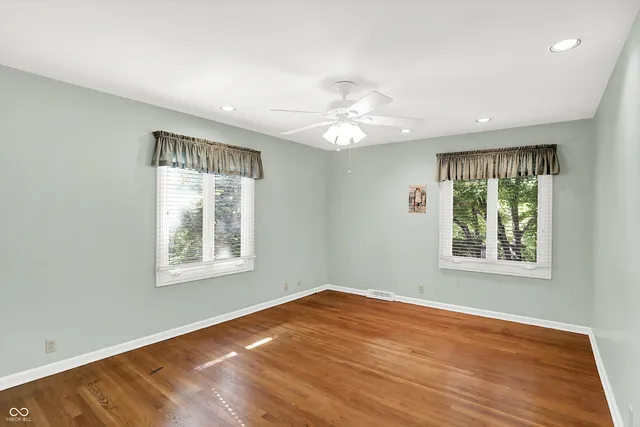 $429,900 | 6831 Kingswood Drive, Indianapolis, IN 46256