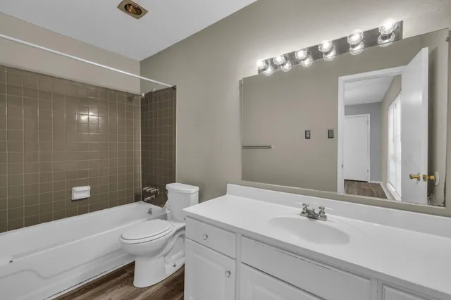 $135,000 | 900 Mountain Creek Road, Unit 463`, Chattanooga, TN 37405