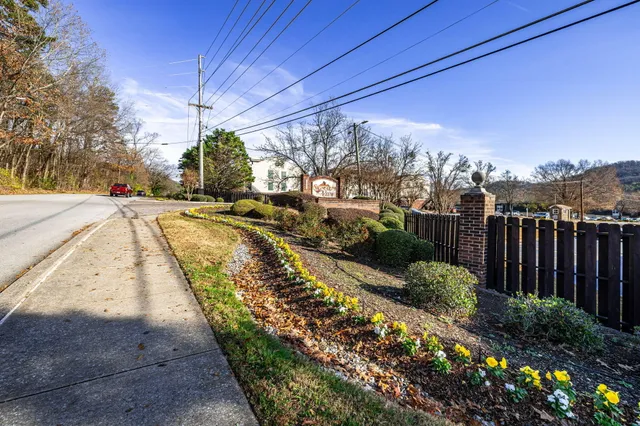 $135,000 | 900 Mountain Creek Road, Unit 463`, Chattanooga, TN 37405