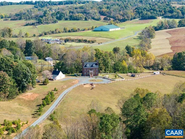 $925,000 | 2004 Seven Meadows Lane, Appomattox, VA 24522