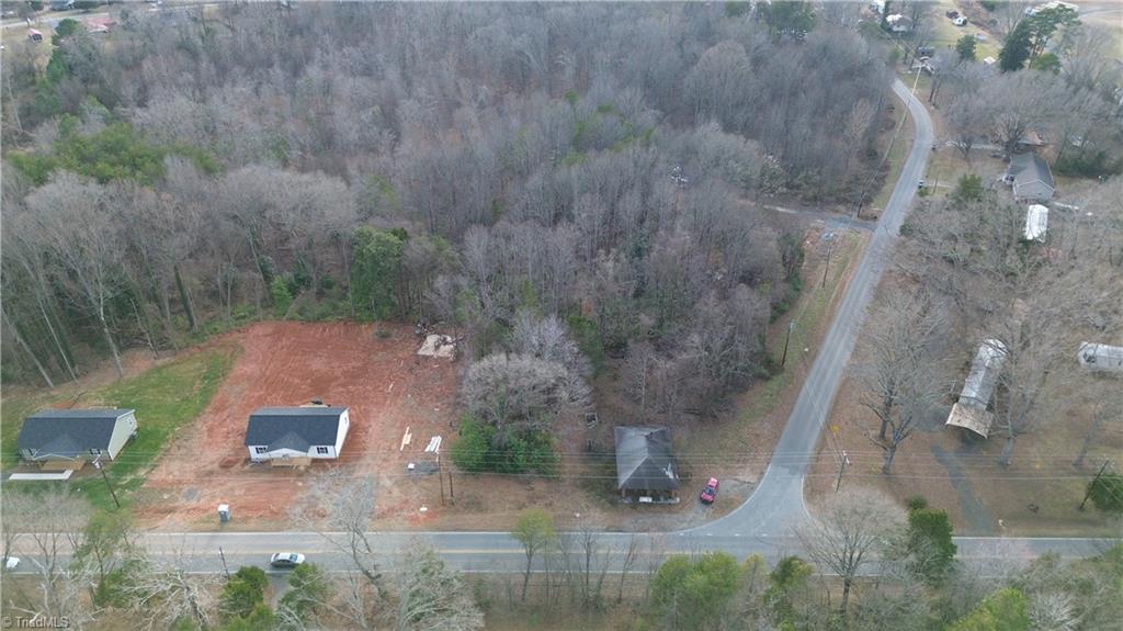 130 Vintage Road Eden, NC 27288 - Photo 5 of 12