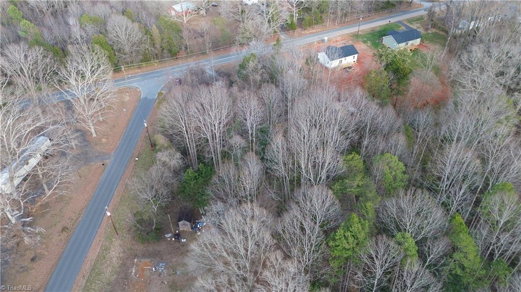 130 Vintage Road Eden, NC 27288 - Photo 7 of 12