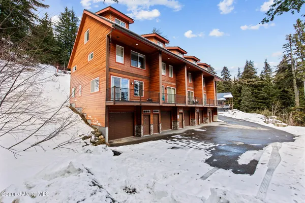 $850,000 | 195 Snowplow Road, Unit A, Sandpoint, ID 83864