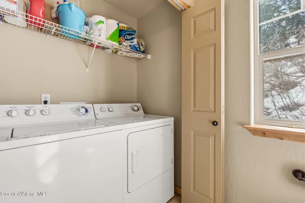 $850,000 | 195 Snowplow Road, Unit A, Sandpoint, ID 83864