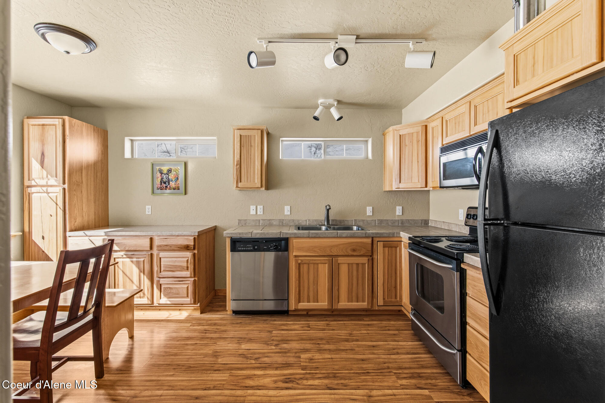 195 Snowplow Road, Unit A Sandpoint, ID 83864 - Photo 6 of 30 006