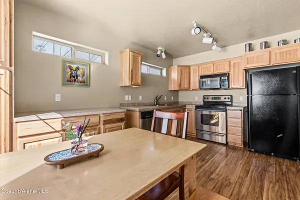 $850,000 | 195 Snowplow Road, Unit A, Sandpoint, ID 83864