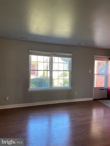 $2,000 | 439 Glassboro Road, Woodbury Heights, NJ 08097