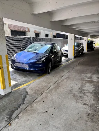 $2,950 | 1617 Jefferson Avenue, Unit PH1, Miami Beach, FL 33139