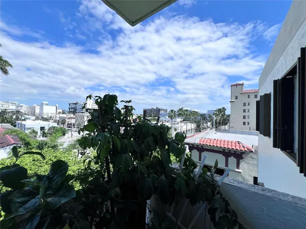 $2,950 | 1617 Jefferson Avenue, Unit PH1, Miami Beach, FL 33139