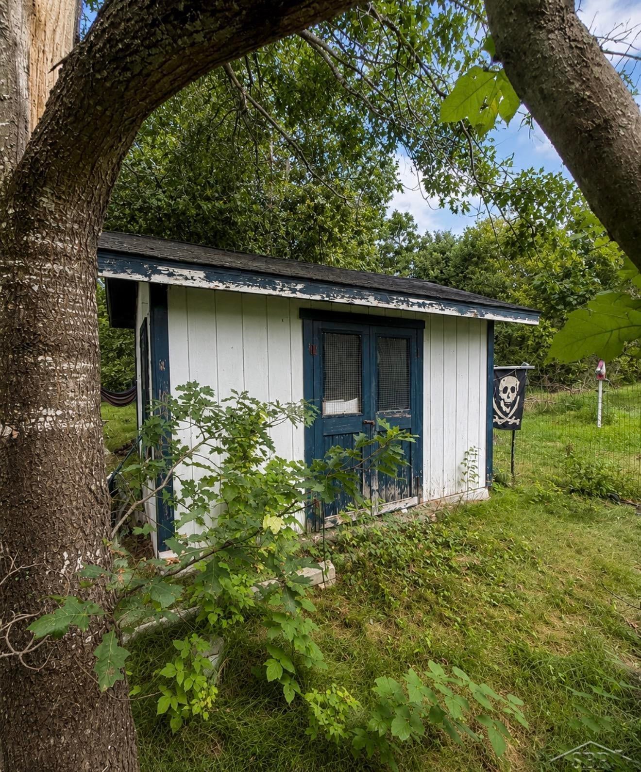 10882 Chase Bridge Road Roscommon, MI 48653 - Photo 13 of 41 Gallery Image 13