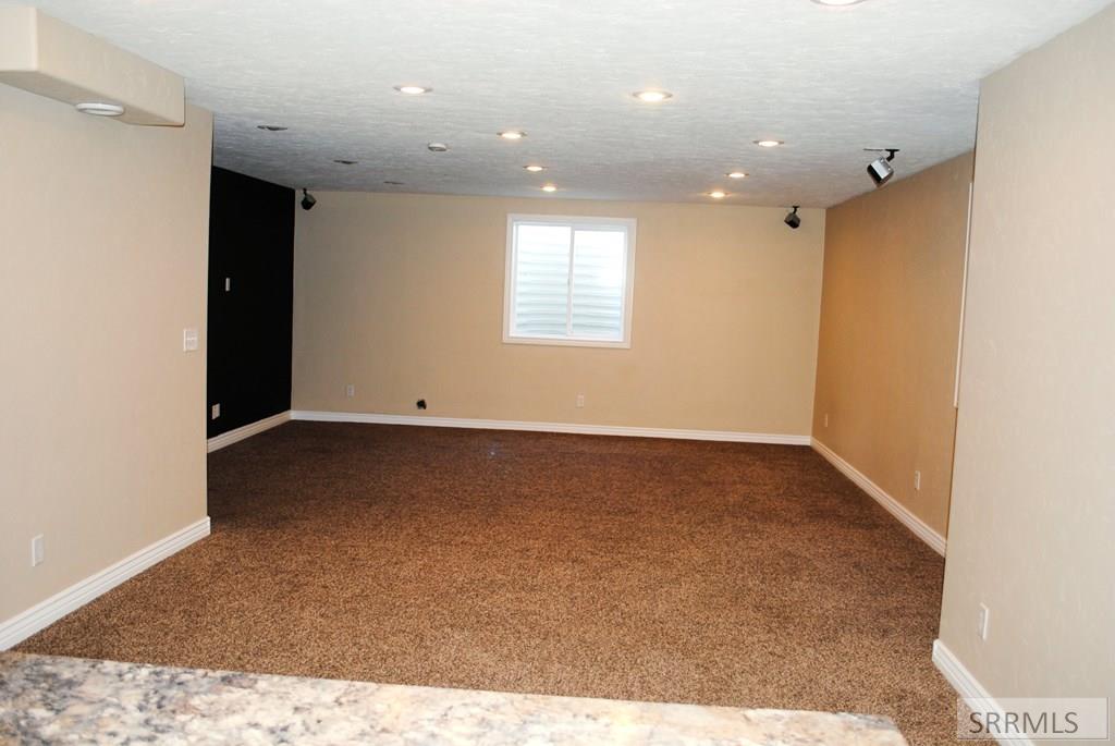 3600 Hyrum Drive Idaho Falls, ID 83401 - Photo 27 of 43