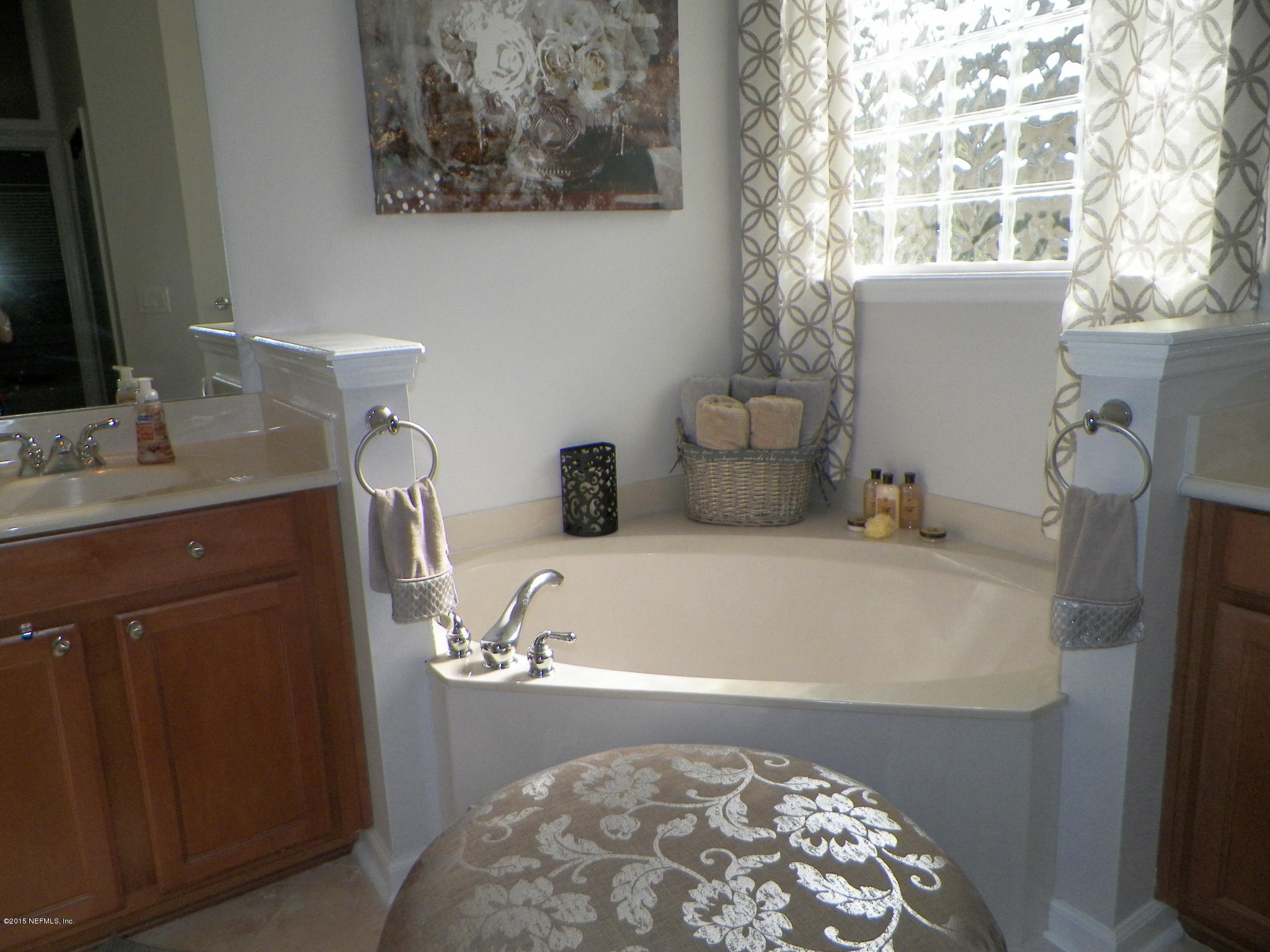 1925 Summit Ridge Road Fleming Island, FL 32003 - Photo 15 of 33 Garden tub